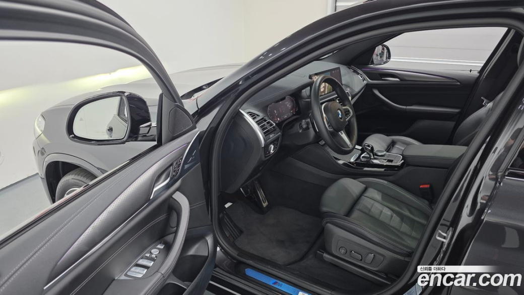 BMW X4 xDrive20i M Sport, 2025