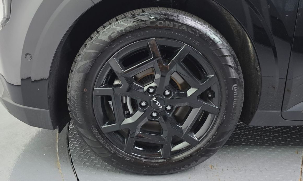 Kia Carnival 7-Seater Gravity, 2025