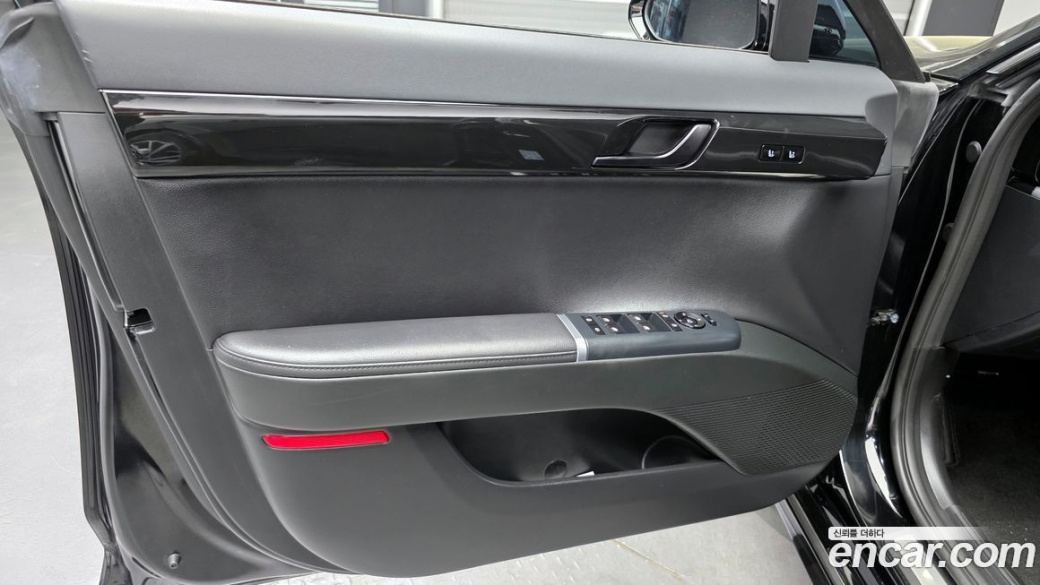 Hyundai Grandeur 2,5 Gasoline 2WD, 2023