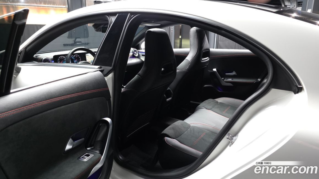 Mercedes-Benz CLA-Class CLA250 4MATIC, 2023