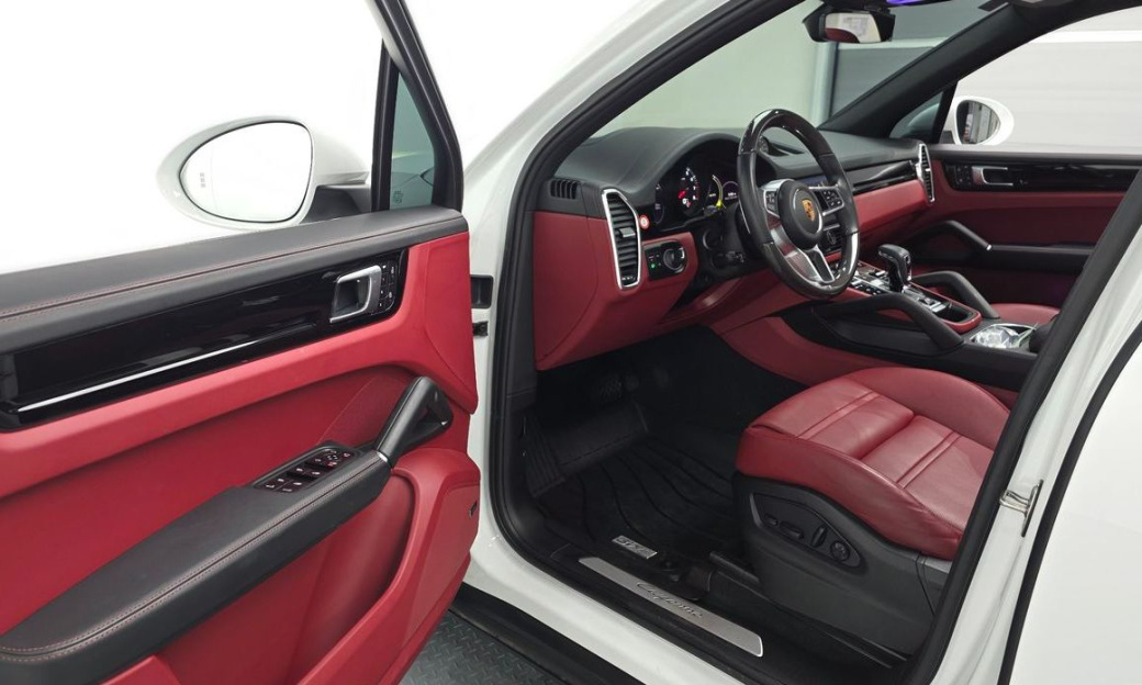 Porsche Cayenne 3.0, 2022