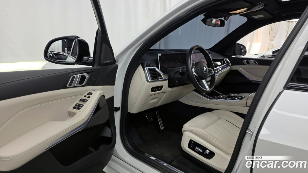 BMW X5 xDrive 40i M Sport, 2025