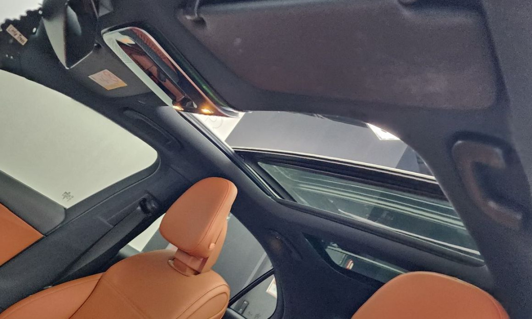 Mercedes-Benz C-Class C300 4MATIC Avantgarde, 2023