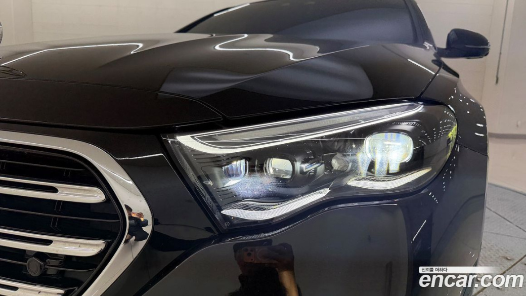 Mercedes-Benz E-Class E300 4MATIC Exclusive, 2024