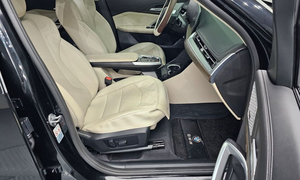 BMW X1 xDrive 20i xLine, 2024