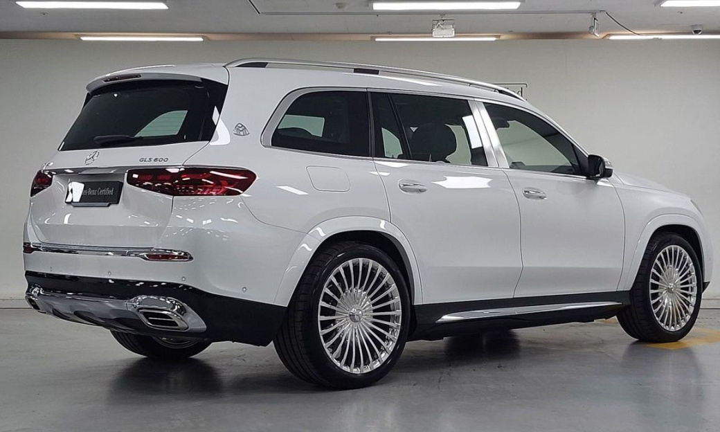 Mercedes-Benz GLS-Class Maybach GLS600 4MATIC, 2025