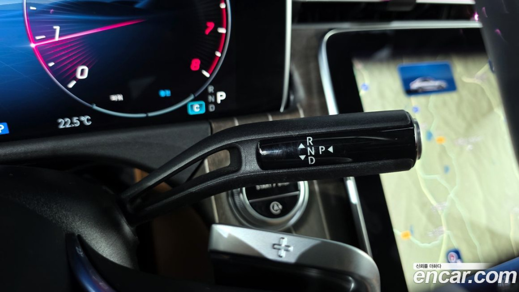 Mercedes-Benz E-Class E300 4MATIC Exclusive, 2024