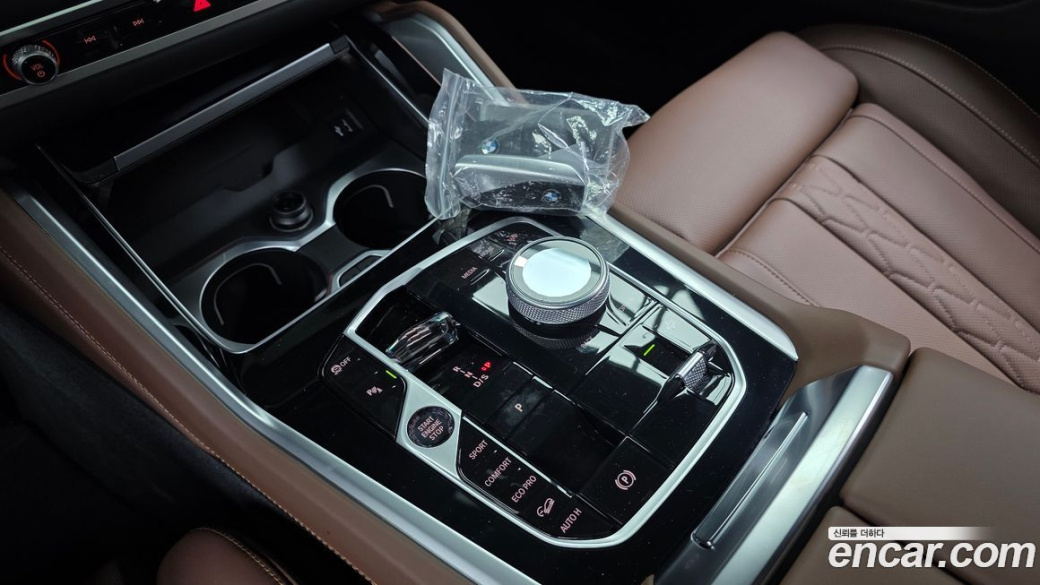 BMW X6 xDrive40i M Sport, 2025