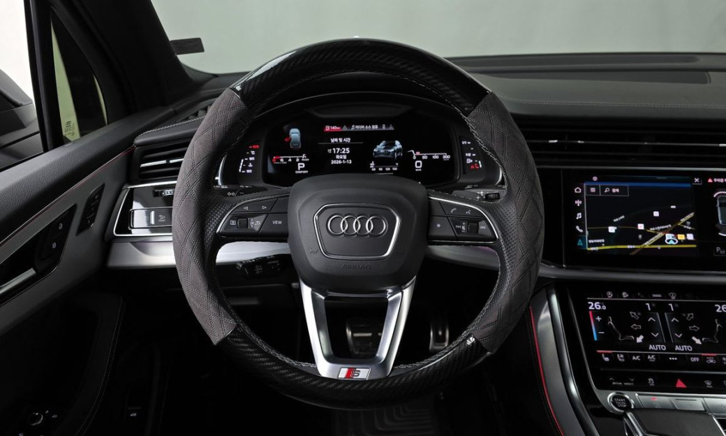 Audi Q7 55 TFSI Quattro Premium, 2022
