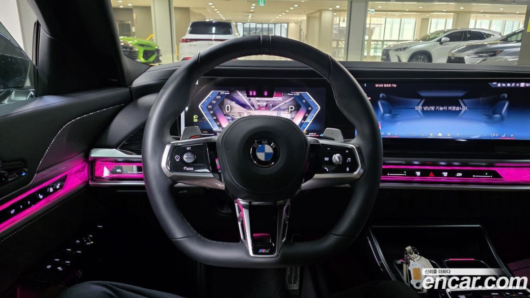 BMW 7-Series 740i xDrive M Sport, 2025
