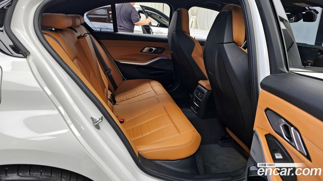 BMW 3-Series M340i Pro, 2024