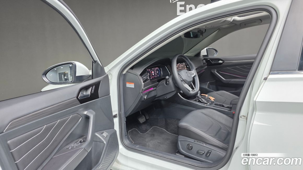 Volkswagen Jetta 1.5 TSI Prestige, 2023