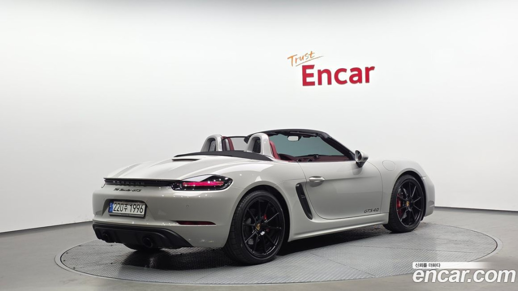 Porsche 718 4.0 GTS, 2024