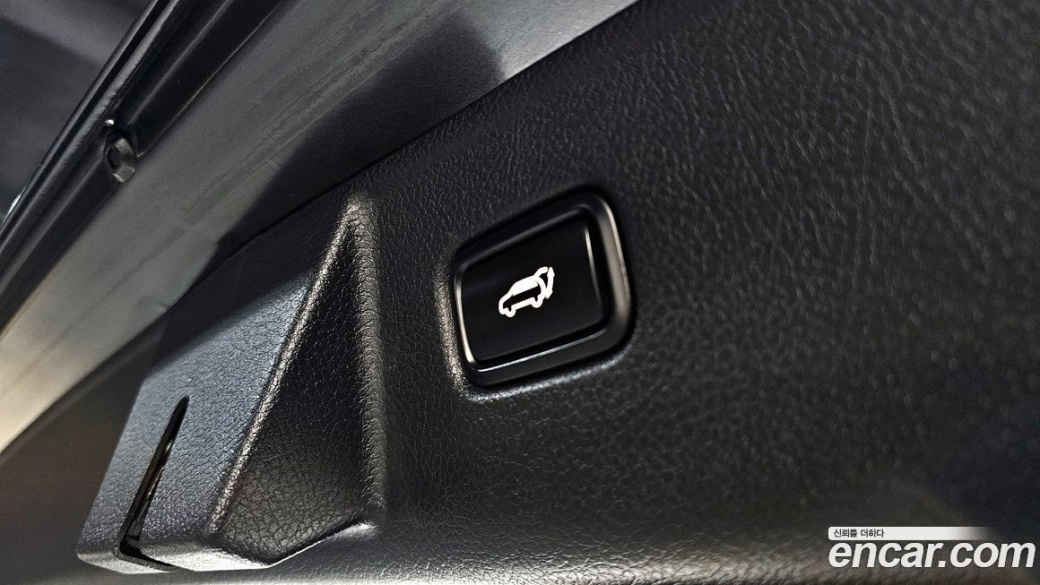 Kia Mohave Diesel 3.0 4WD 5-Seater, 2021