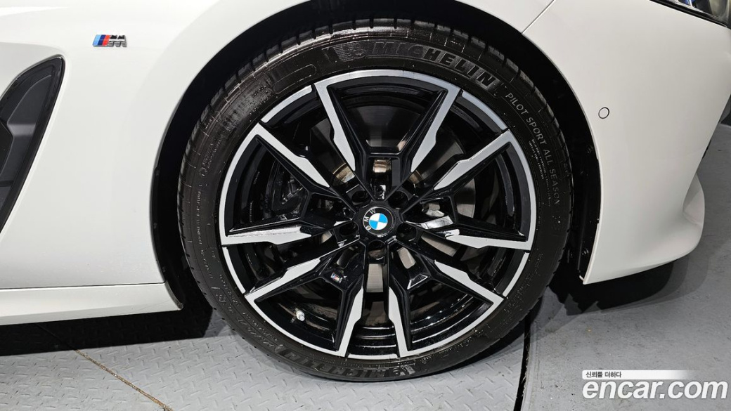 BMW 8-Series M850i xDrive Gran Coupe, 2025