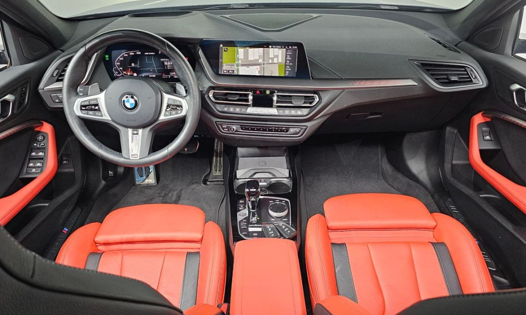 BMW 1-Series M135i xDrive, 2024