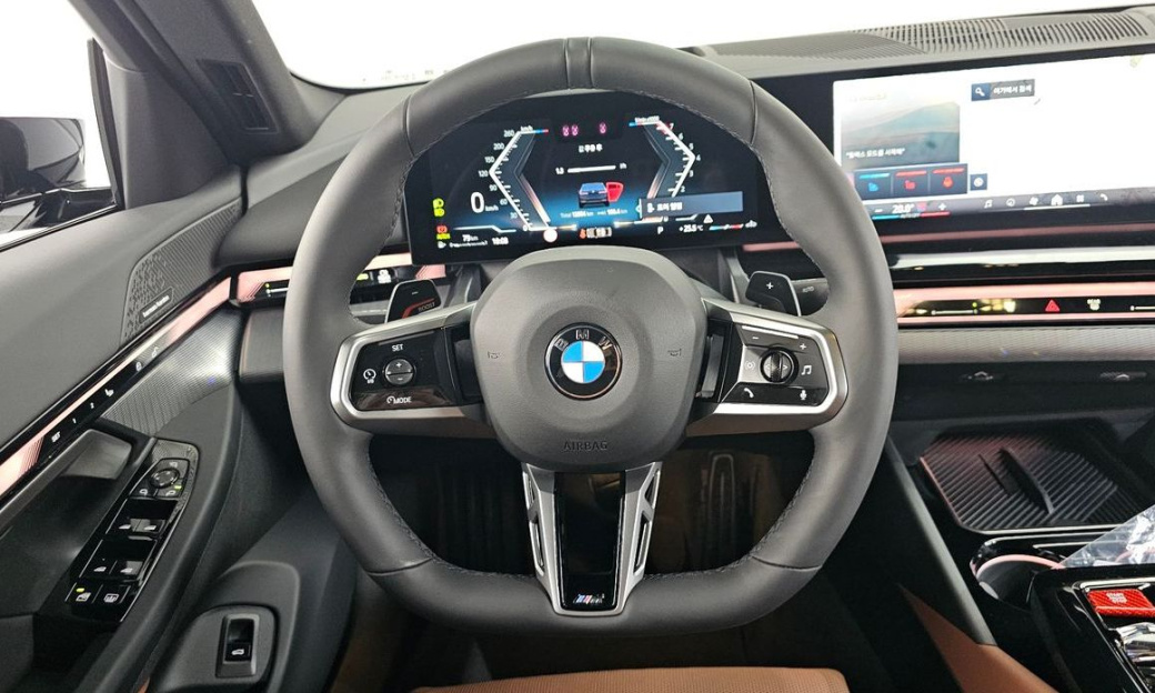 BMW 5-Series 530i xDrive M Sport, 2026