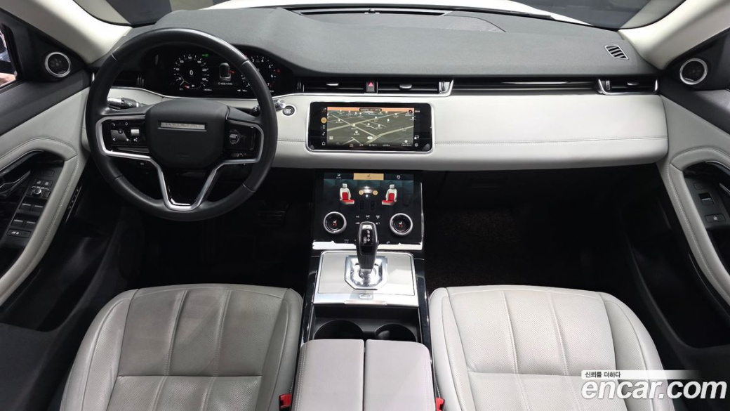 Land Rover Range Rover Evoque P250 SE, 2022