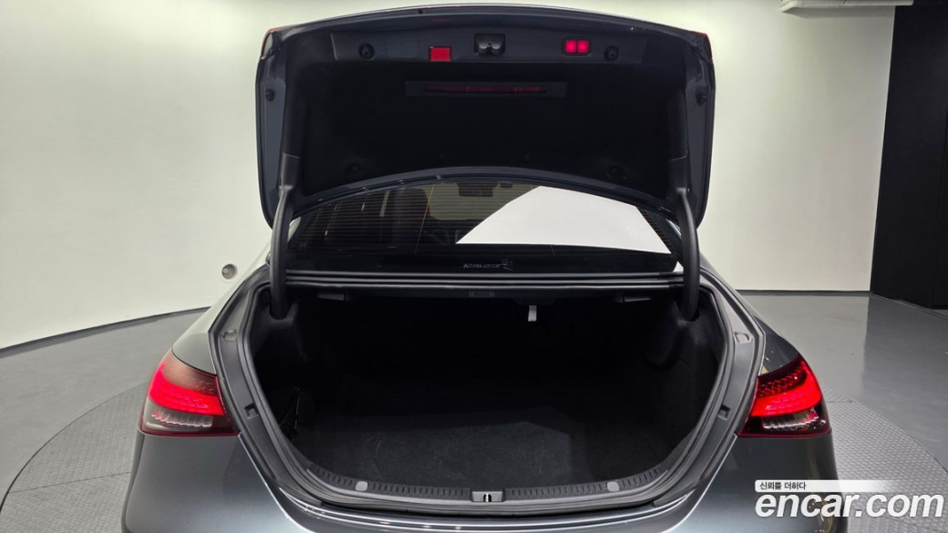 Mercedes-Benz E-Class E250 Exclusive, 2022