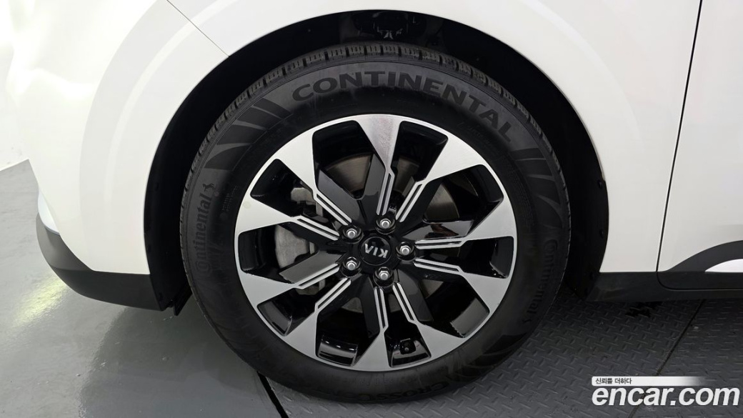 Kia Carnival 9-Seater Signature, 2021