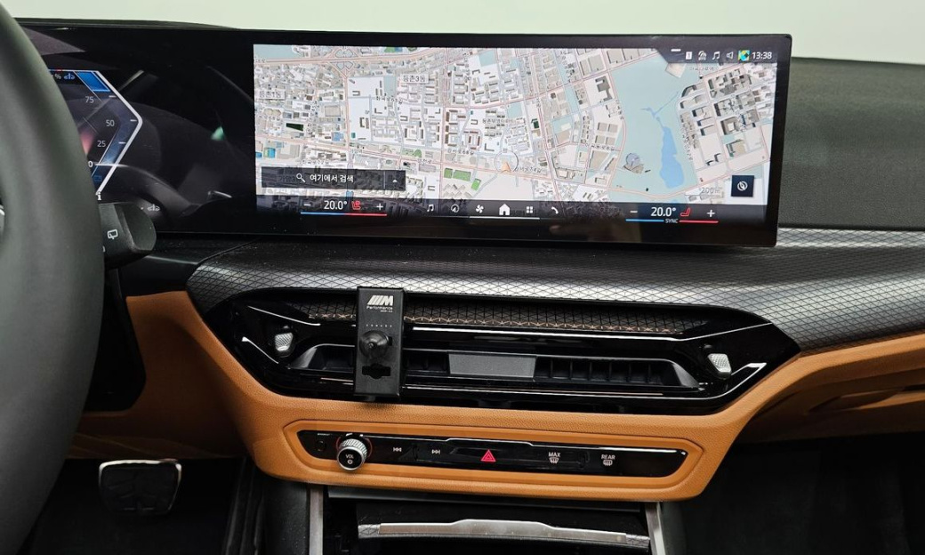 BMW 3-Series 320d Touring M Sport, 2025