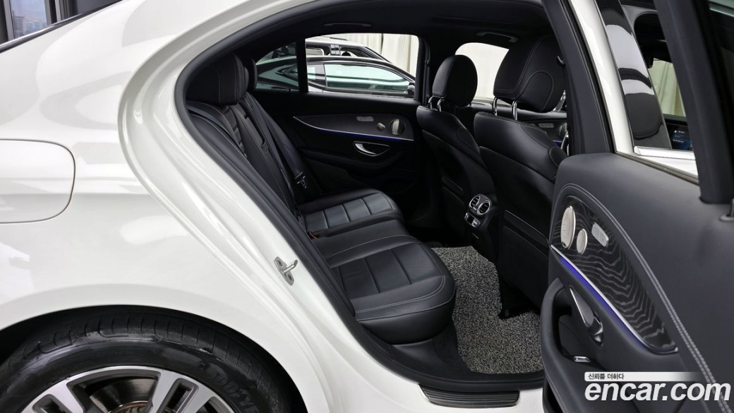 Mercedes-Benz E-Class E250 Avantgarde, 2022