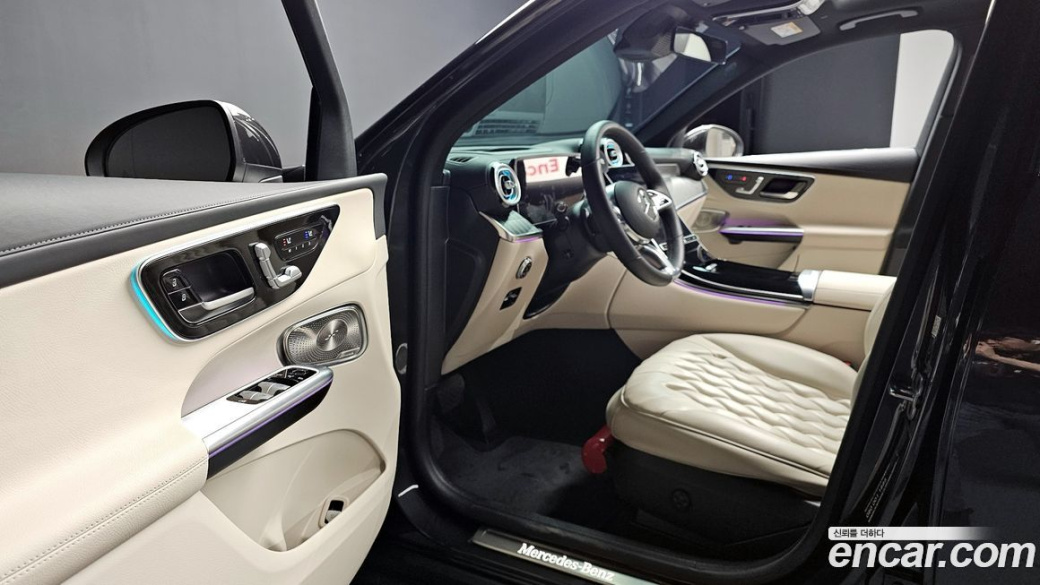 Mercedes-Benz GLC-Class GLC 300 4MATIC Avantgarde, 2025