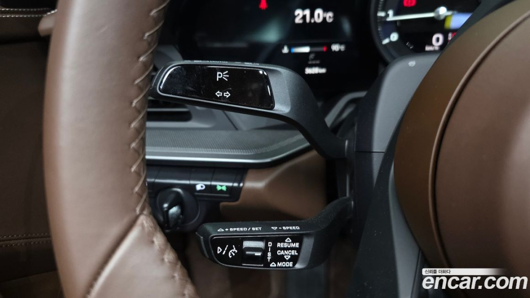 Porsche 911 Carrera Cabriolet, 2024