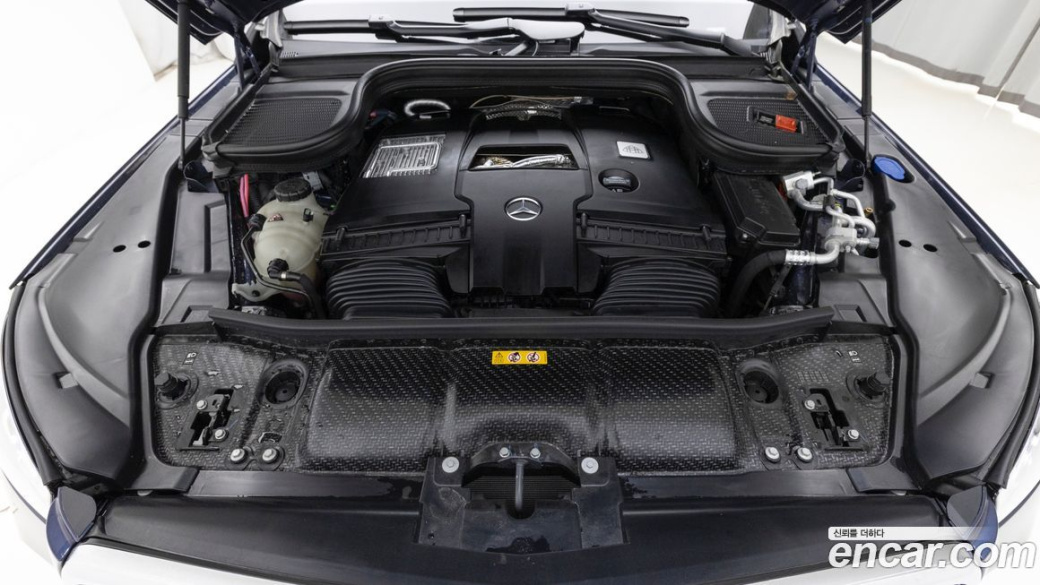 Mercedes-Benz GLS-Class Maybach GLS600 4MATIC, 2025