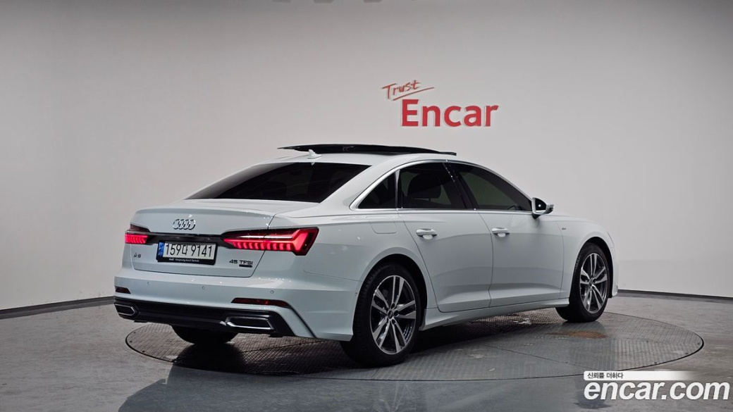Audi A6 45 TFSI Quattro Premium, 2022