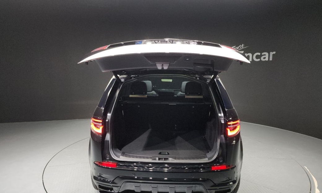 Land Rover Discovery Sport P250 Dynamic SE, 2025