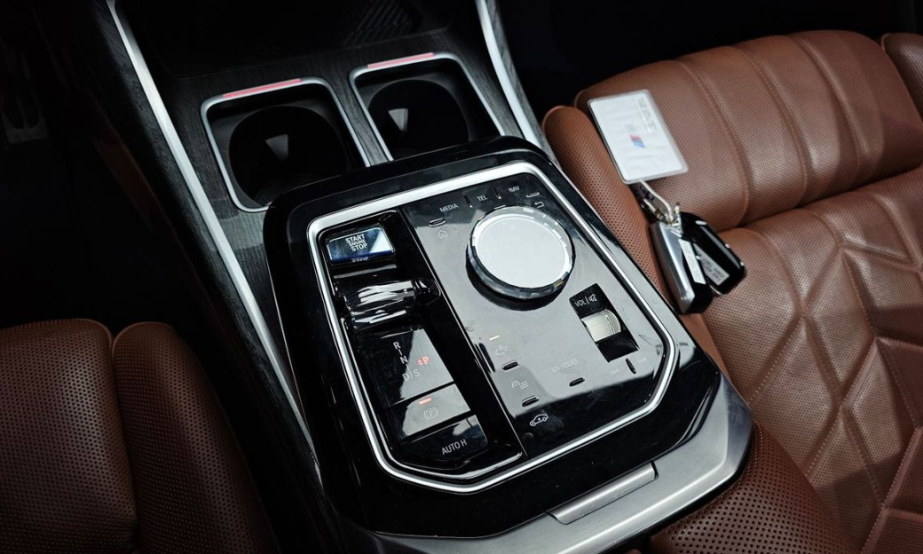 BMW 7-Series 740i xDrive M Sport, 2024