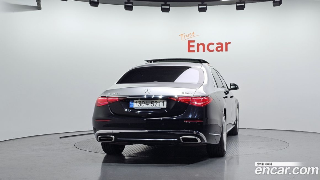 Mercedes-Benz S-Class Maybach S580 4MATIC, 2022