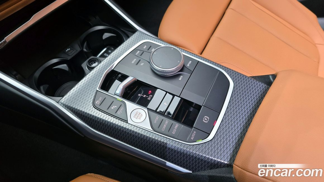 BMW 3-Series 320i M Sport, 2023