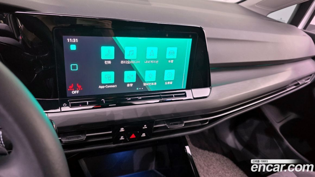 Volkswagen Golf 2.0 TDI Prestige, 2024