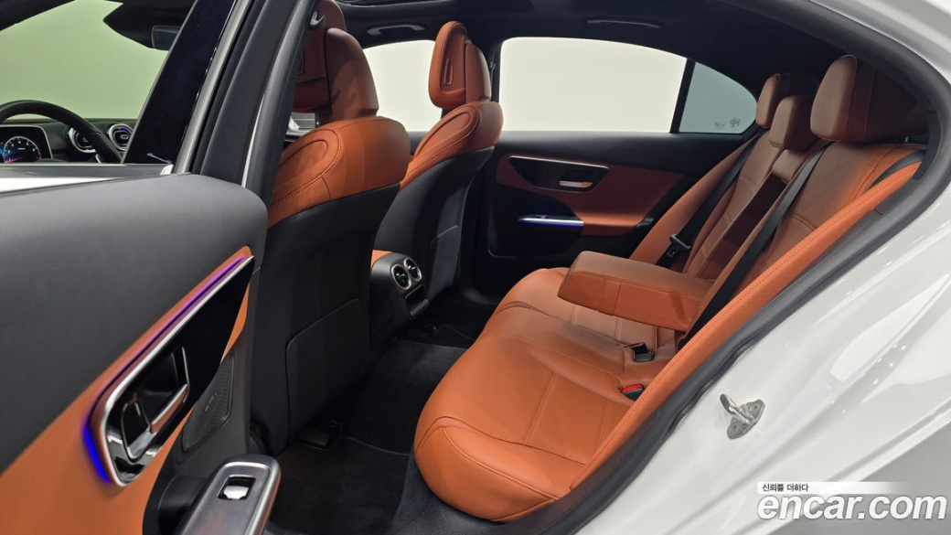 Mercedes-Benz C-Class C300 4MATIC Avantgarde, 2023