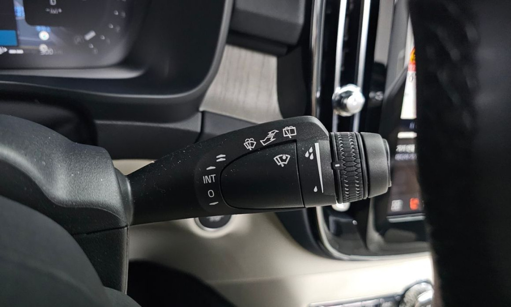 Volvo XC40 B4 Ultimate Bright, 2023