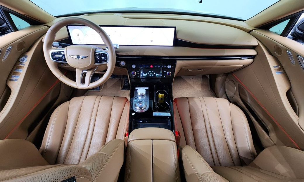 Genesis G80 Gasoline 2.5 Turbo AWD, 2025