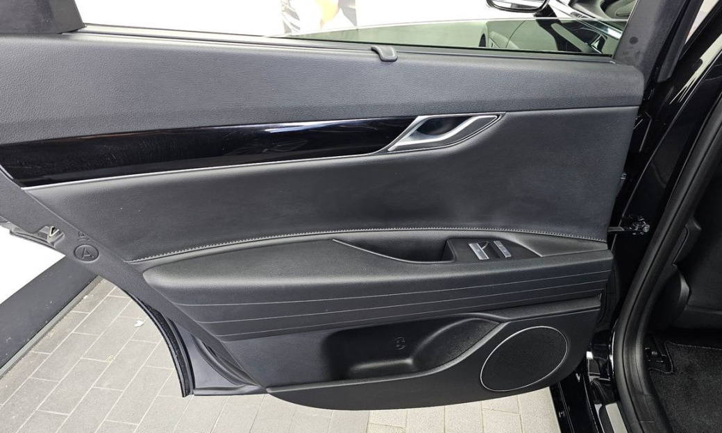 Genesis G80 Gasoline 2.5 Turbo AWD, 2024