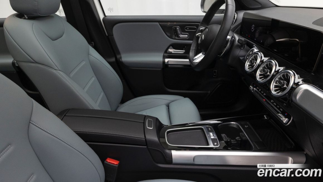 Mercedes-Benz GLB-Class AMG GLB35 4MATIC, 2025