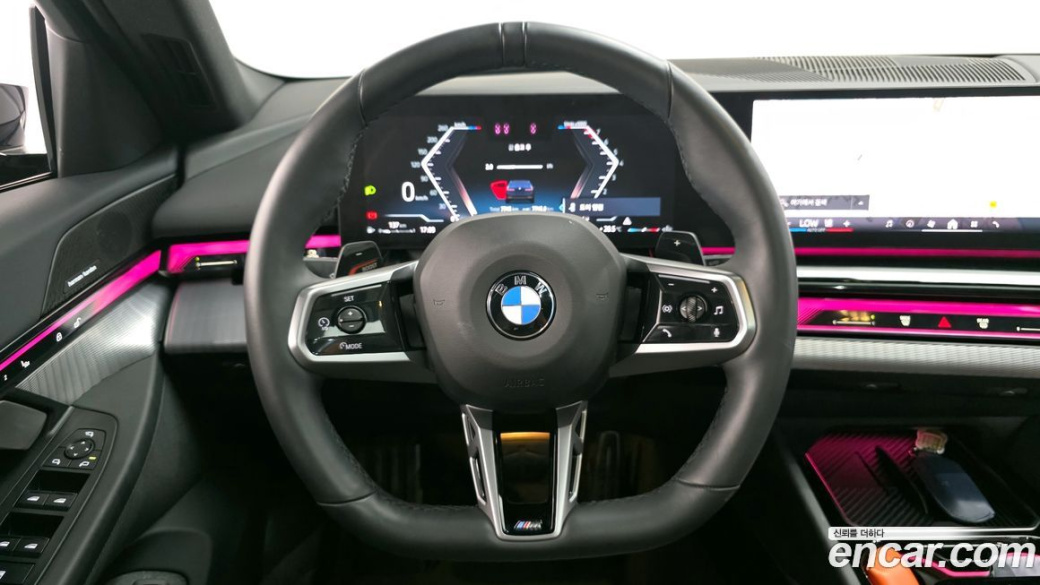 BMW 5-Series 520i M Sport, 2025