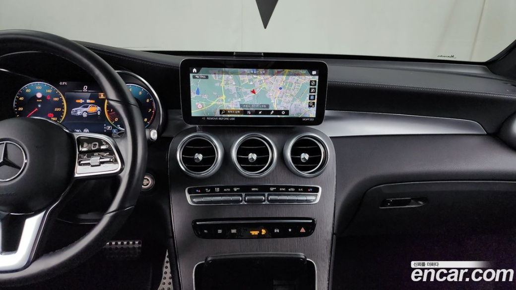 Mercedes-Benz GLC-Class GCL300 4MATIC Coupe, 2023