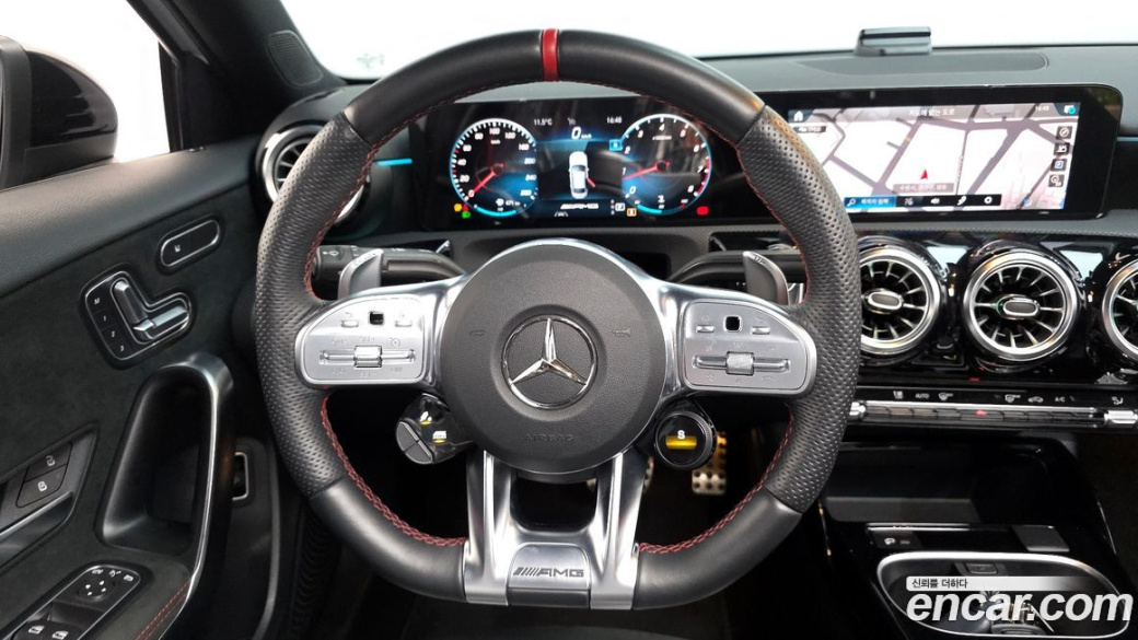 Mercedes-Benz A-Class AMG A35 4MATIC Sedan, 2022