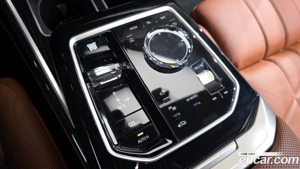 BMW 7-Series 740d xDrive M Sport, 2025