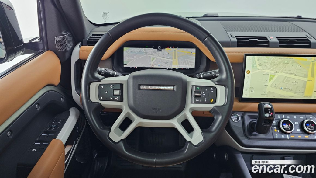 Land Rover Defender 110 D300 HSE, 2023