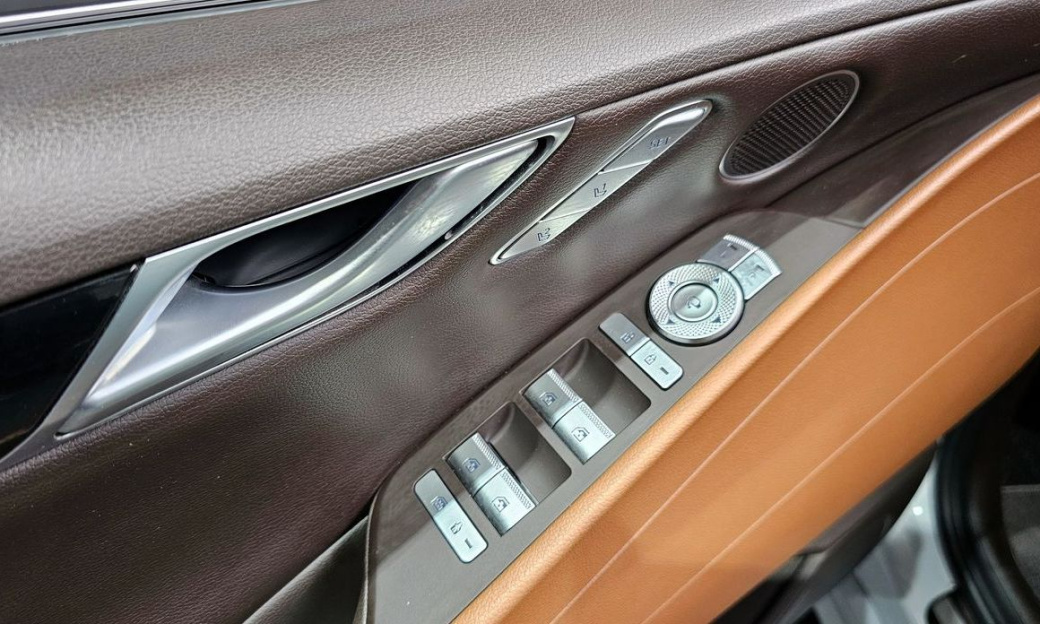 Genesis G80 Gasoline 2.5 Turbo AWD, 2024