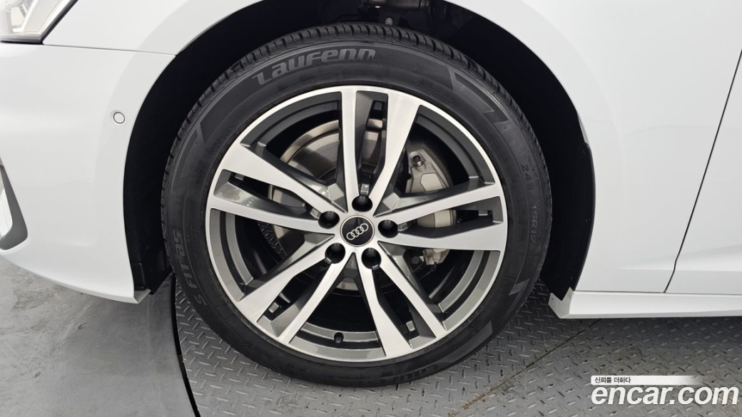 Audi A6 45 TFSI Premium, 2022