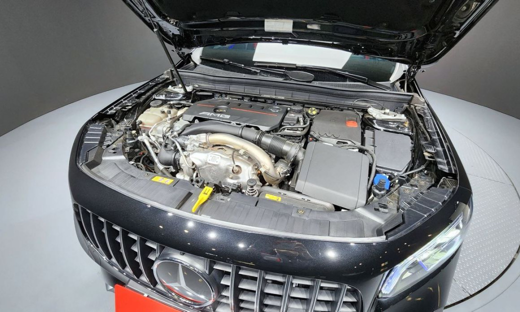 Mercedes-Benz GLB-Class AMG GLB35 4MATIC, 2023