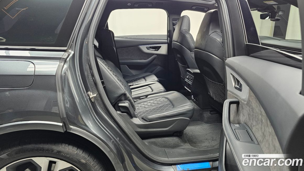 Audi Q7 55 TFSI Quattro Premium, 2022