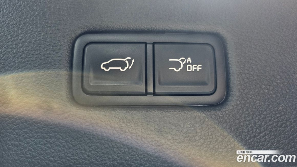 Kia Carnival 7-Seater Signature, 2023